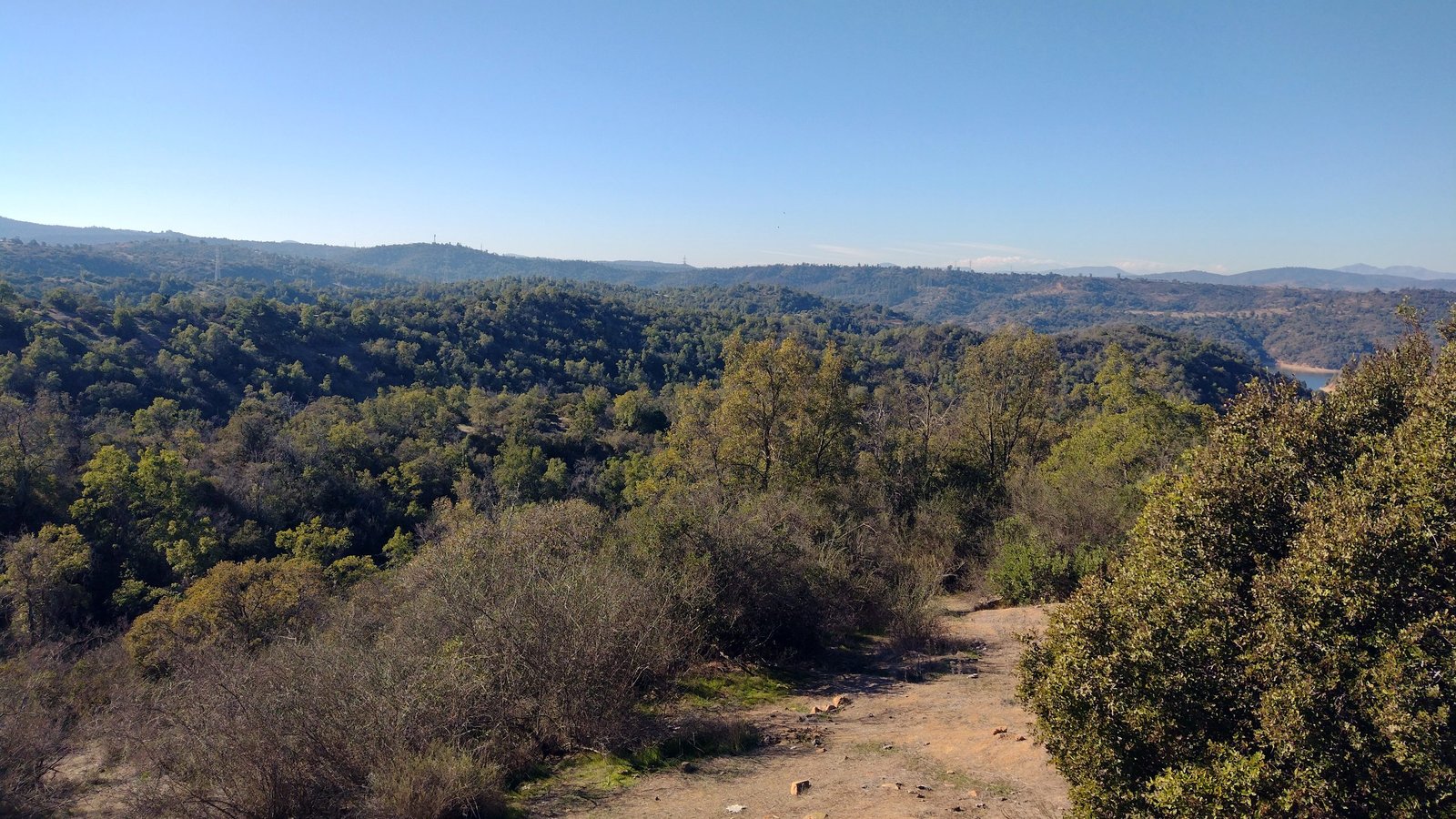Vista al valle desde la Unidad Maestra de Litueche